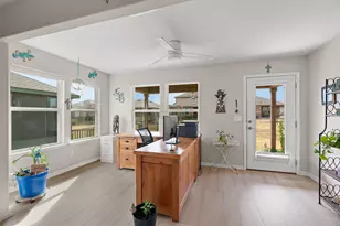 512 Rockport St, Georgetown, TX 78633 - Photo 12