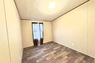 1869 Young Ln, Lockhart, TX 78644 - Photo 6