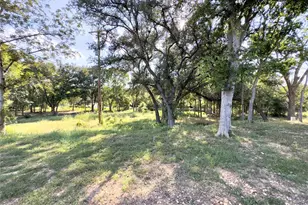 1869 Young Ln, Lockhart, TX 78644 - Photo 20
