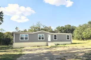 1869 Young Ln, Lockhart, TX 78644 - Photo 2