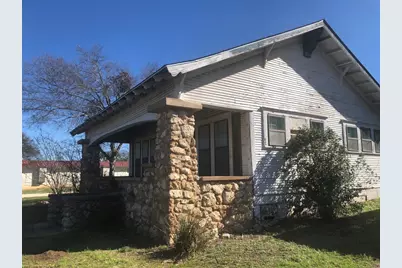 618 E Lampasas Street, Lometa, TX 76853 - Photo 1