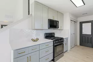 11625 Melstone Dr, Manor, TX 78653 - Photo 10