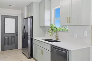 11625 Melstone Dr, Manor, TX 78653 - Photo 2