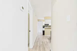 3115 Helms St, Austin, TX 78705 - Photo 8