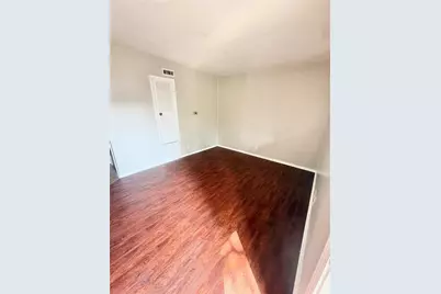 308 E 34th Street #201, Austin, TX 78705 - Photo 4