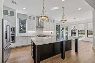 19316 Splendor Ct, Jonestown, TX 78645 - Photo 10