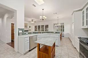 103 Black Walnut Cir, Georgetown, TX 78633 - Photo 12