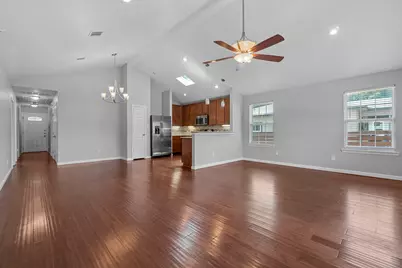 2321 E 5th Street, Austin, TX 78702 - Photo 4
