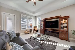 102 Pointer Ln, Georgetown, TX 78633 - Photo 6