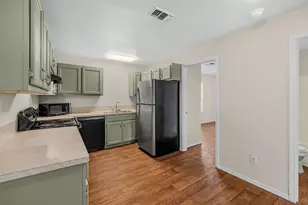 1009-1019 Advance St, San Marcos, TX 78666 - Photo 8