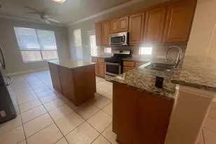 2204 Voyageurs Ln, Austin, TX 78747 - Photo 8