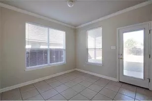 2204 Voyageurs Ln, Austin, TX 78747 - Photo 12