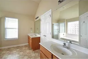 2204 Voyageurs Ln, Austin, TX 78747 - Photo 22