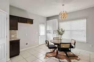 2009 Grow Ln, Austin, TX 78754 - Photo 14