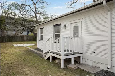 1313 E 13th Street, Austin, TX 78702 - Photo 32