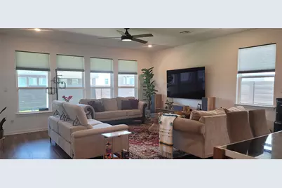 716 Leeward Pass, Leander, TX 78641 - Photo 4