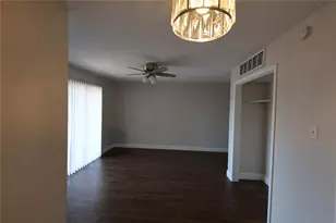 1840 Burton Dr, Austin, TX 78741 - Photo 4