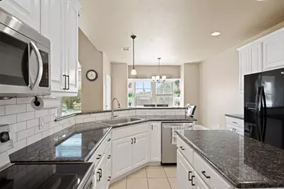 208 Dawn Drive, Liberty Hill, TX 78642 - Photo 8
