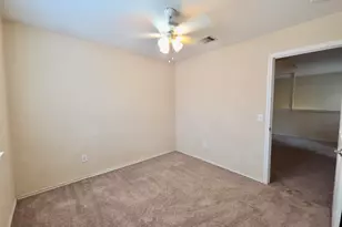 7412 Cayenne Ln, Austin, TX 78741 - Photo 24