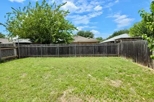 7412 Cayenne Ln, Austin, TX 78741 - Photo 30