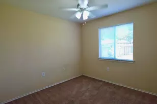 7412 Cayenne Ln, Austin, TX 78741 - Photo 26