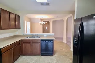 7412 Cayenne Ln, Austin, TX 78741 - Photo 6