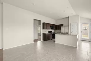 5601 Respinto Dr, Austin, TX 78747 - Photo 6