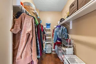 712 W 21st St, Austin, TX 78705 - Photo 8