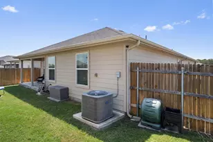 13000 Brahmin Dr, Austin, TX 78724 - Photo 32