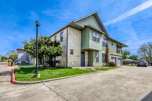 1201 Grove Blvd, Austin, TX 78741 - Photo 2