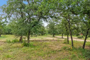 499 Bridgestone Ct, Lockhart, TX 78644 - Photo 26