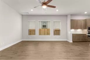 112 Golden Sage Ave, Georgetown, TX 78633 - Photo 24