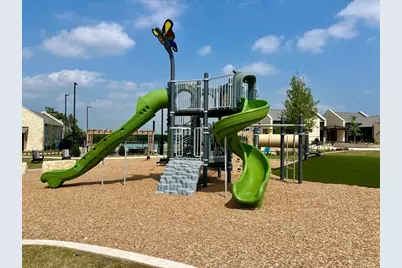 112 Golden Sage Avenue, Georgetown, TX 78633 - Photo 38