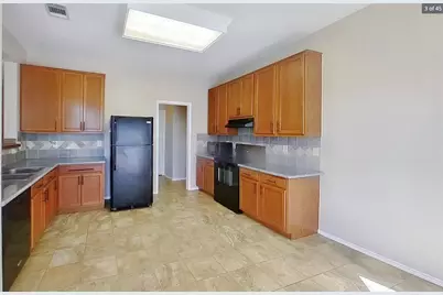 280 Cordero Drive, San Marcos, TX 78666 - Photo 2