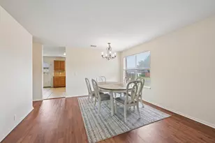 364 Hometown Pkwy, Kyle, TX 78640 - Photo 10