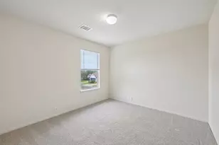 364 Hometown Pkwy, Kyle, TX 78640 - Photo 22