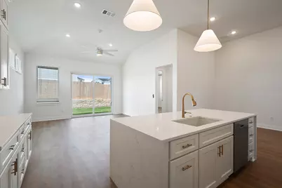 12104 Fennec Way, Austin, TX 78758 - Photo 6