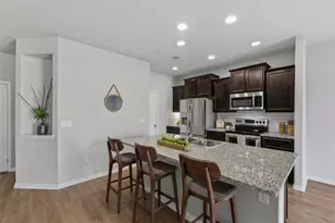 516 E Slaughter Ln, Austin, TX 78744 - Photo 6