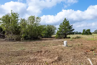 287 Sunset Trail, Luling, TX 78648 - Photo 4