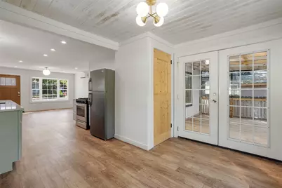 1176 Graham Street, Austin, TX 78702 - Photo 8