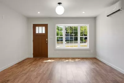 1176 Graham Street, Austin, TX 78702 - Photo 4