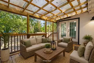 1176 Graham St, Austin, TX 78702 - Photo 12
