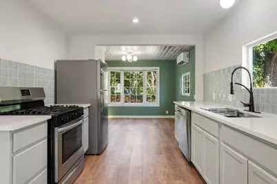 1176 Graham Street, Austin, TX 78702 - Photo 6