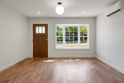 1176 Graham Street, Austin, TX 78702 - Photo 4
