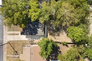 1176 Graham St, Austin, TX 78702 - Photo 18