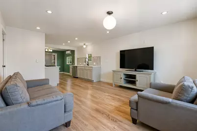 1176 Graham Street, Austin, TX 78702 - Photo 2