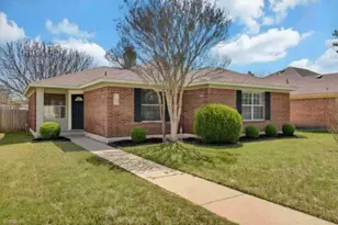 1101 Disraeli Cir, Pflugerville, TX 78660 - Photo 1