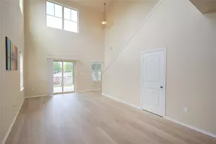 516 E Slaughter Ln, Austin, TX 78744 - Photo 2