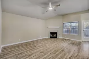 440 Zebra Dr, Kyle, TX 78640 - Photo 4