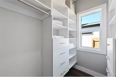 2015 Applewood Drive, Lockhart, TX 78644 - Photo 18